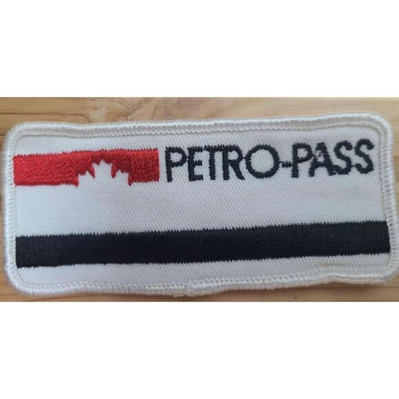 "Vintage PETRO-PASS Embroidered Patch with Maple Leaf Logo - Collectible Fuel - Picture 1 of 2